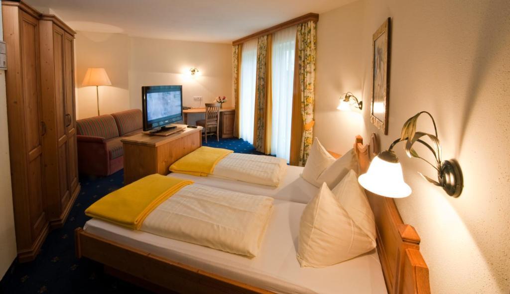Hotel Hammerwirt - Forellenhof Untertauern Eksteriør bilde